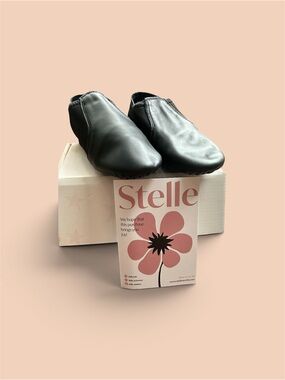 Stelle  Jazz black  Leather 9MT Shoes NWT children’s